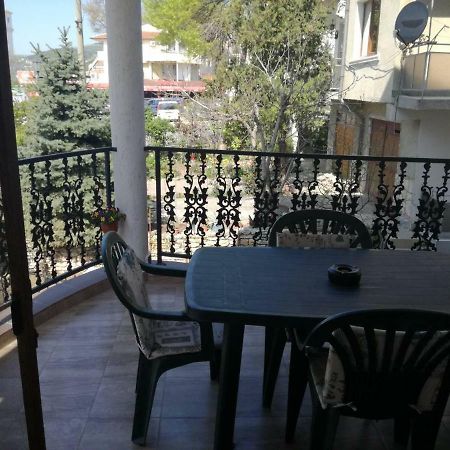 Guest House Katina Balchik Esterno foto