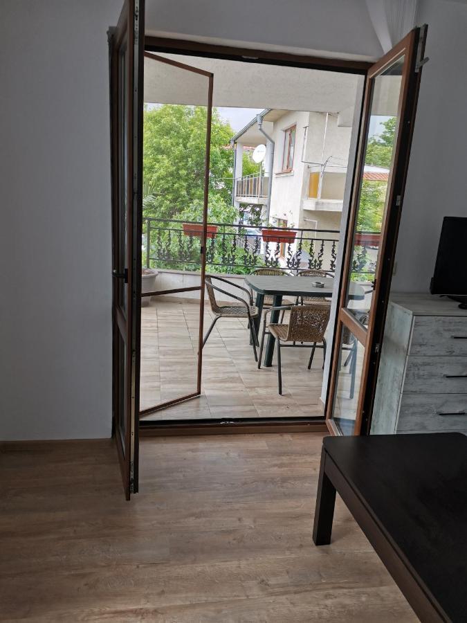 Guest House Katina Balchik Esterno foto