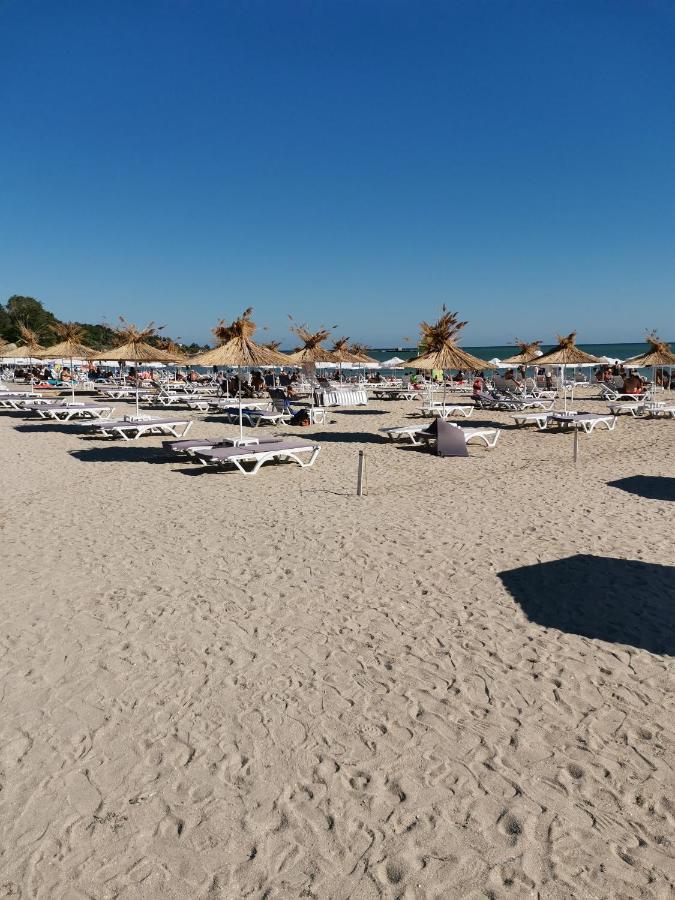 Guest House Katina Balchik Esterno foto