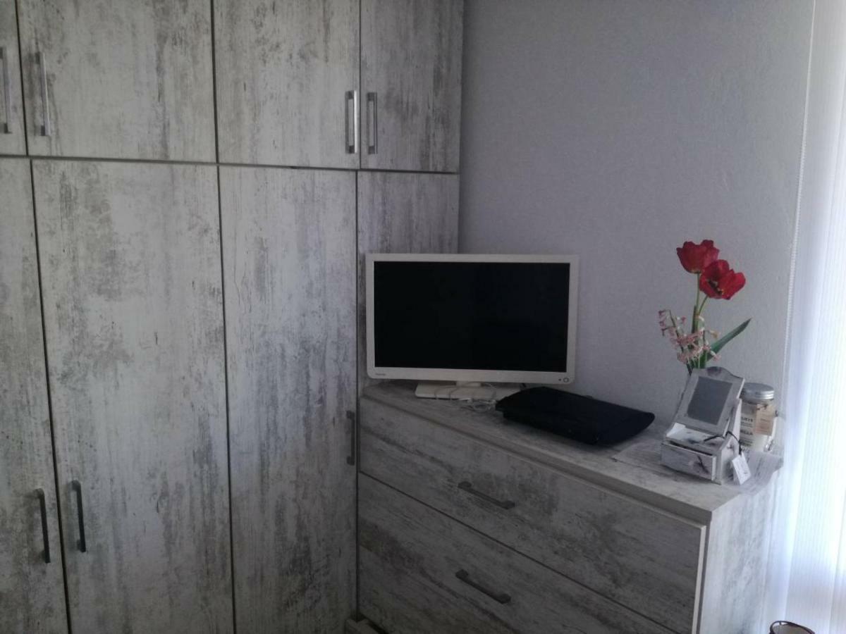 Guest House Katina Balchik Esterno foto