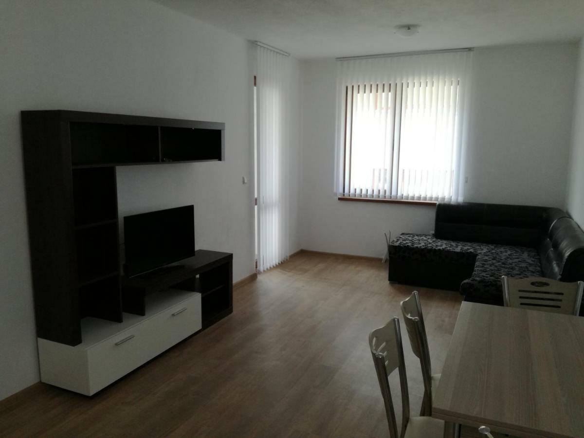 Guest House Katina Balchik Esterno foto