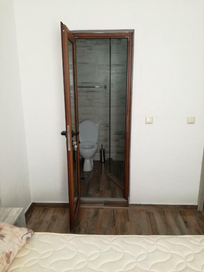 Guest House Katina Balchik Esterno foto