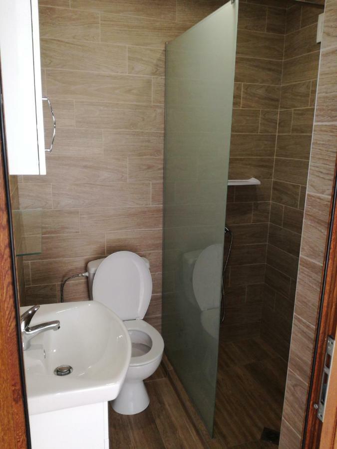 Guest House Katina Balchik Esterno foto